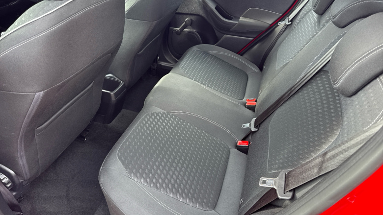 Ford Fiesta 1.1 Zetec 5dr Petrol Hatchback